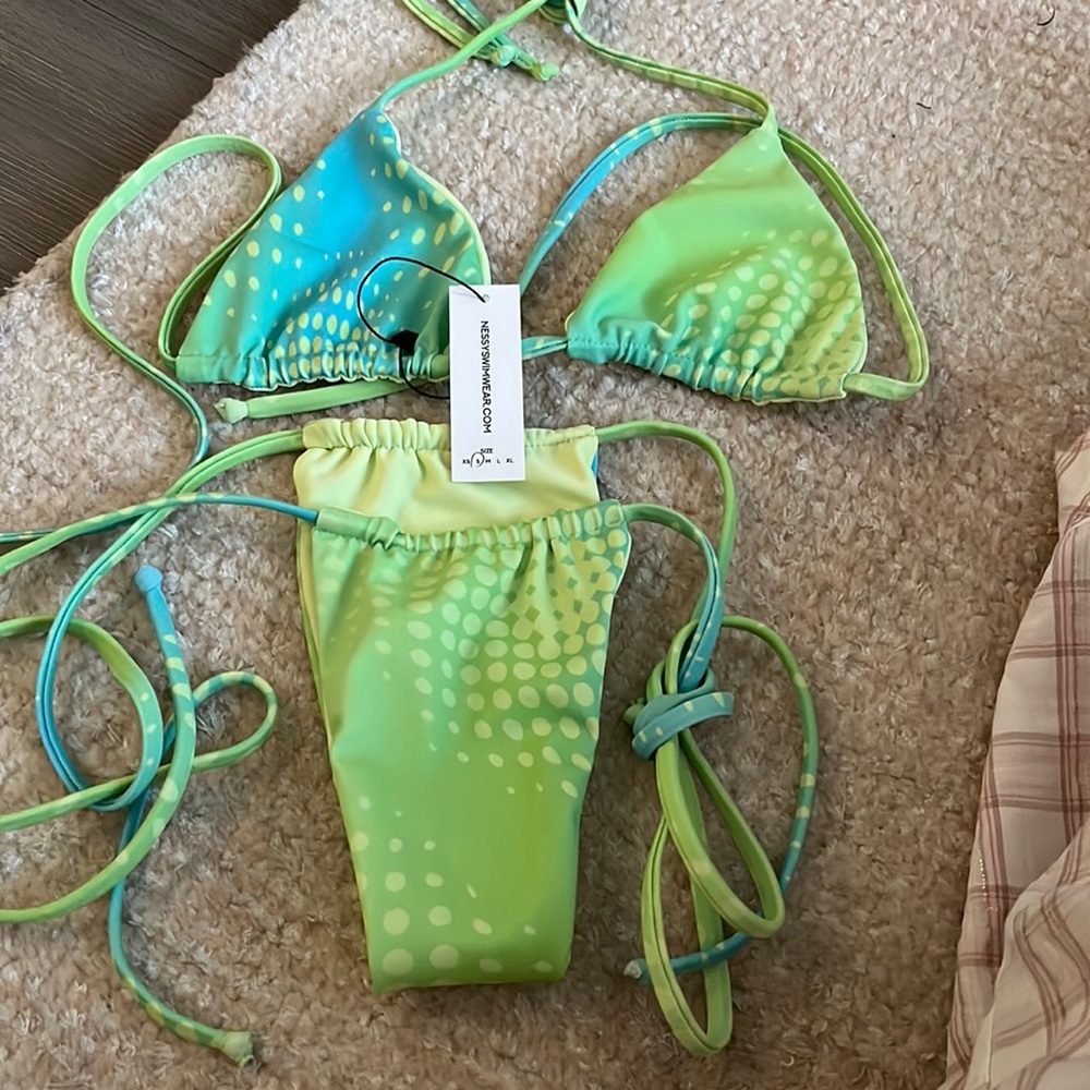 Nessy swim. 2 piece bikini